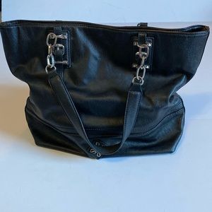 Simply Vera Vera Wang Faux Leather Black Purse